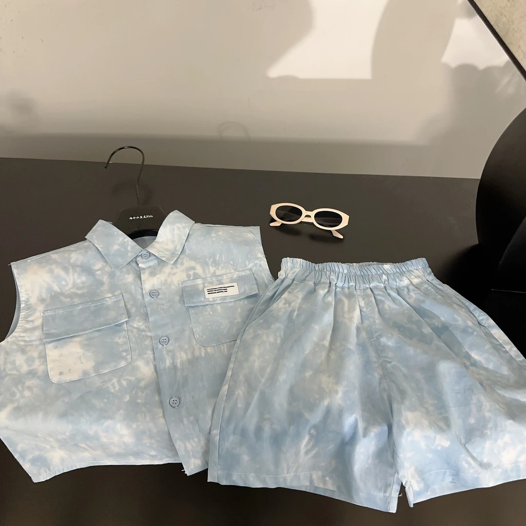 【两个小盆友】2024夏季儿童时尚套装韩版时尚衬衫短裤两件套6595