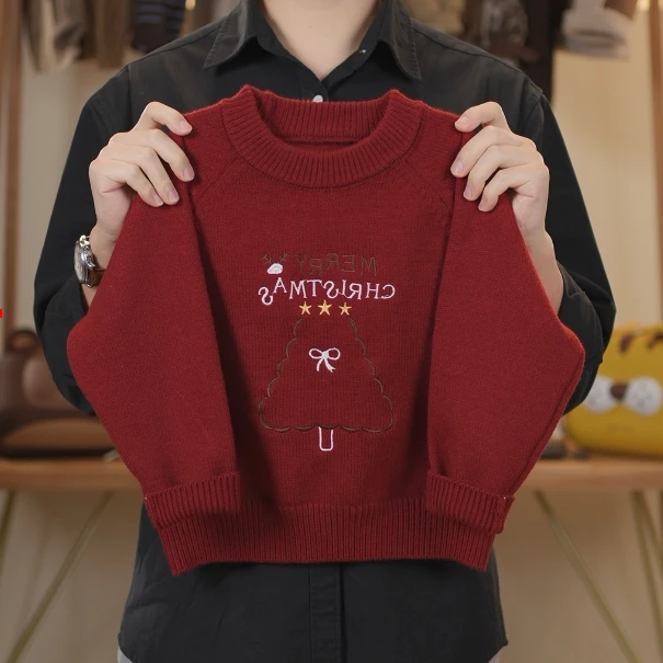 【两个小盆友】2024儿童冬季韩版宽松套头休闲圣诞树针织衫毛衣5516