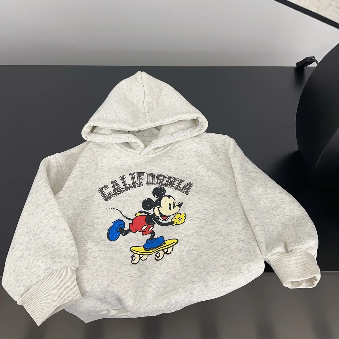 【两个小盆友】2024秋冬儿童韩版卡通米奇宽松加绒卫衣男女童装5004