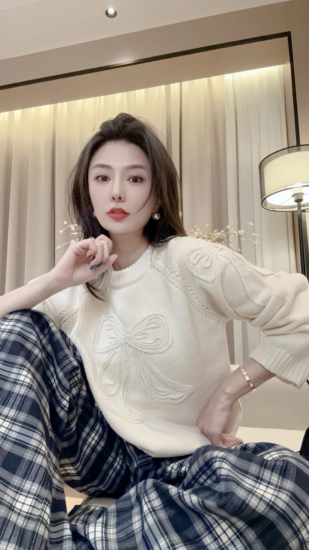 LAU+【蝶语琳】高端定制 羊毛混纺 欧美新款小众设计师原创女装毛衣