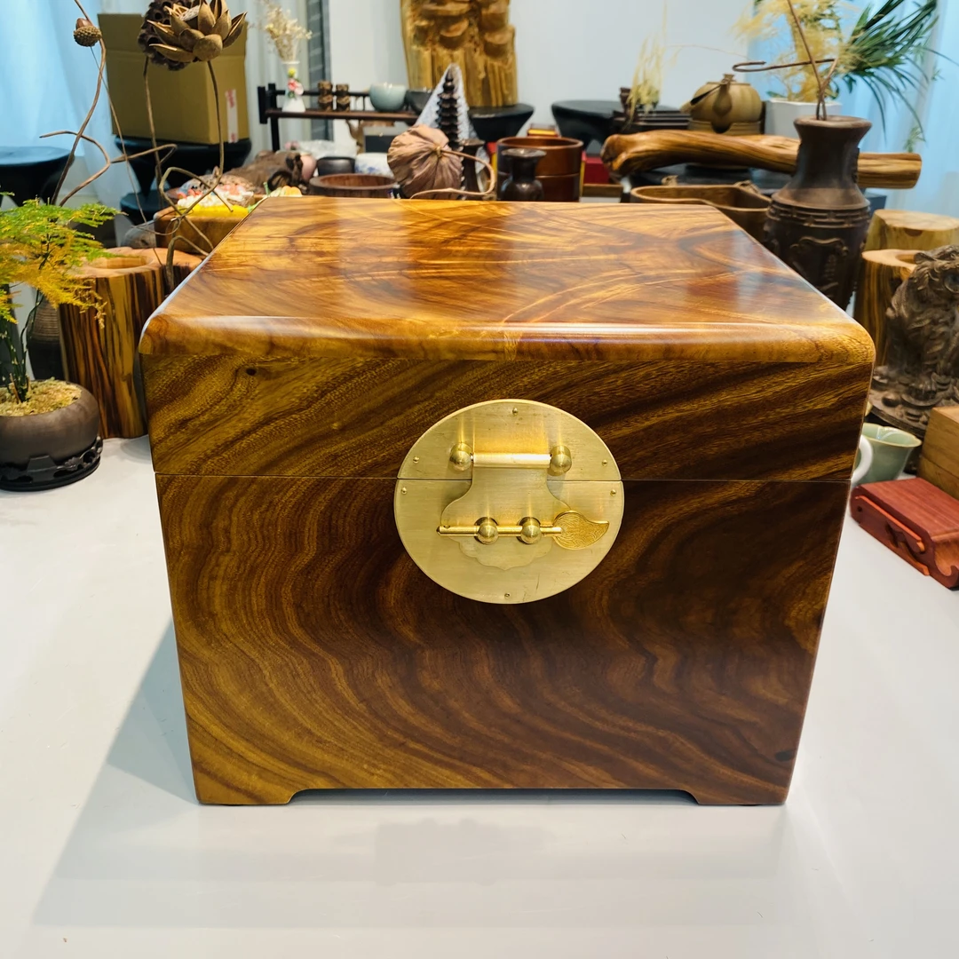 香樟木 全实木 字画箱子 收纳箱子