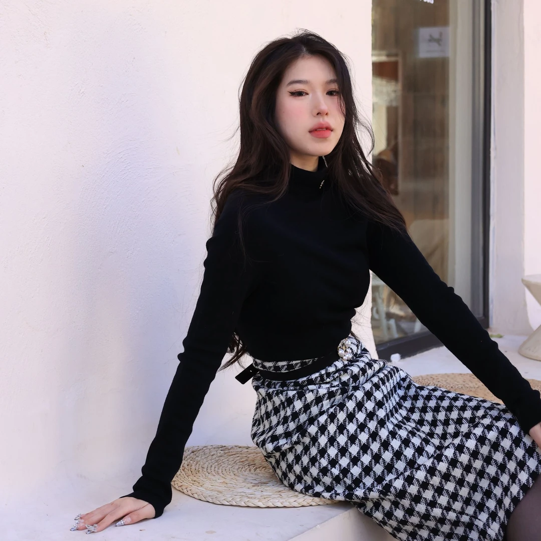 MOJO23年新款秋冬气质纯羊毛内搭高龄百搭女士羊毛衫MOFA01KPR001