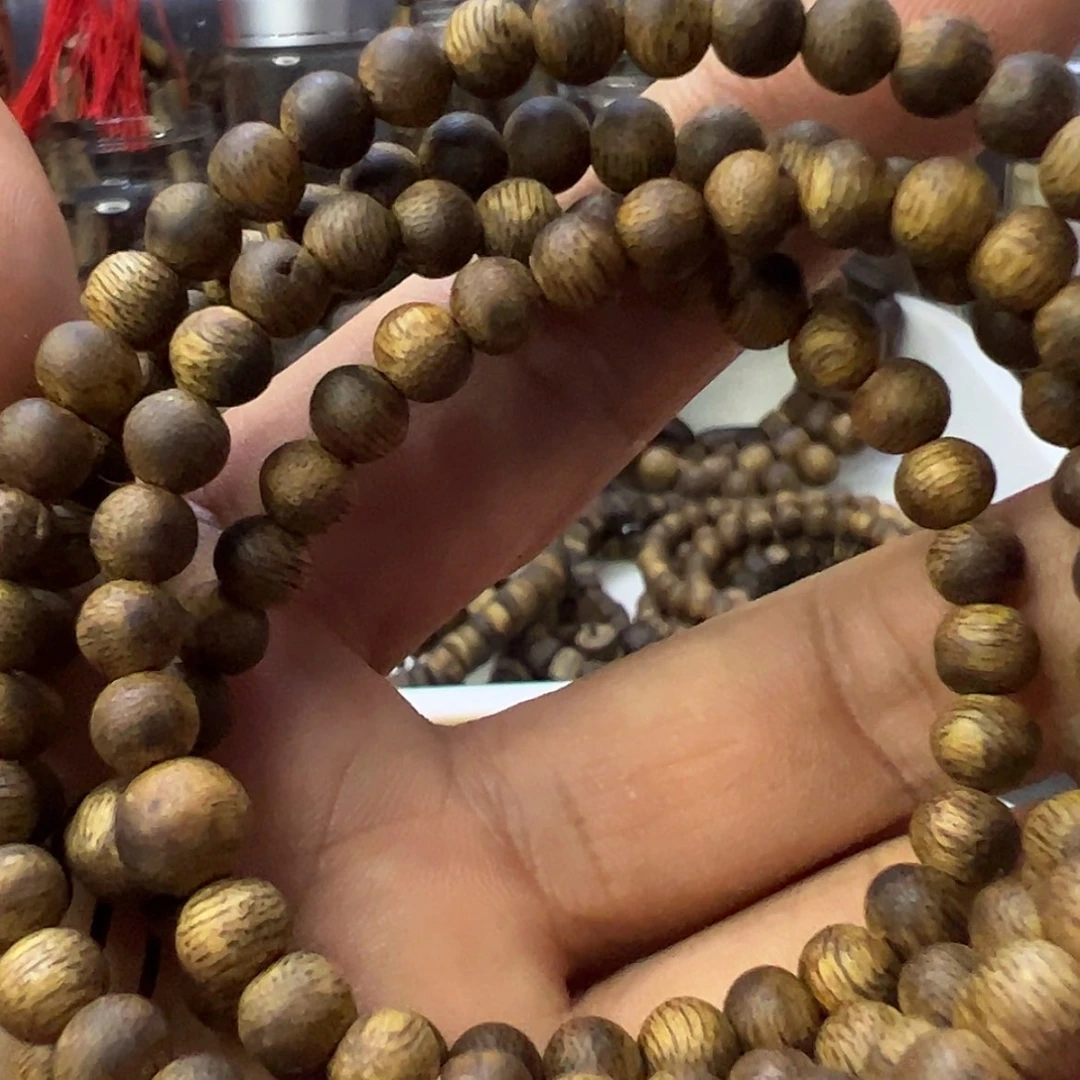 【闪购商品】沉香手串固*天乌身手串8克多样性发货