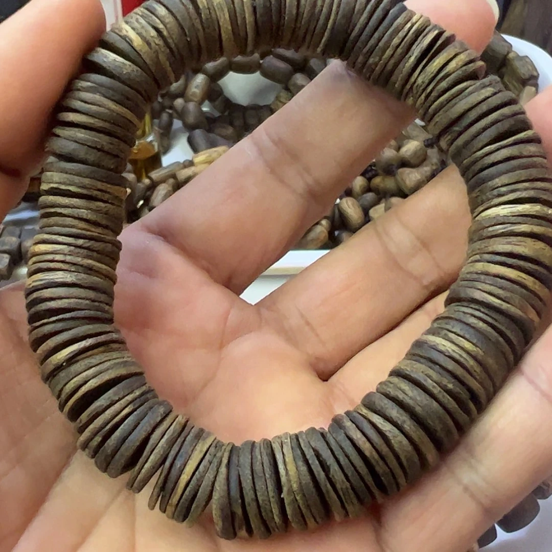 【闪购商品】沉香手串未*乌身手串21克