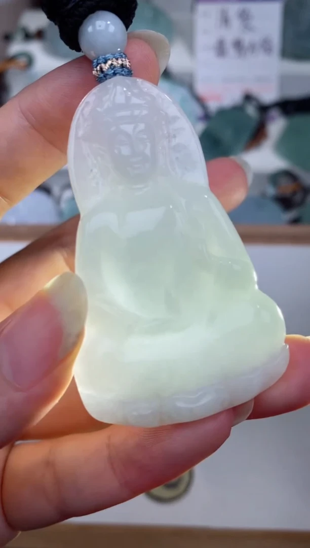 【闪购商品】翡翠颈饰未镶嵌吊坠