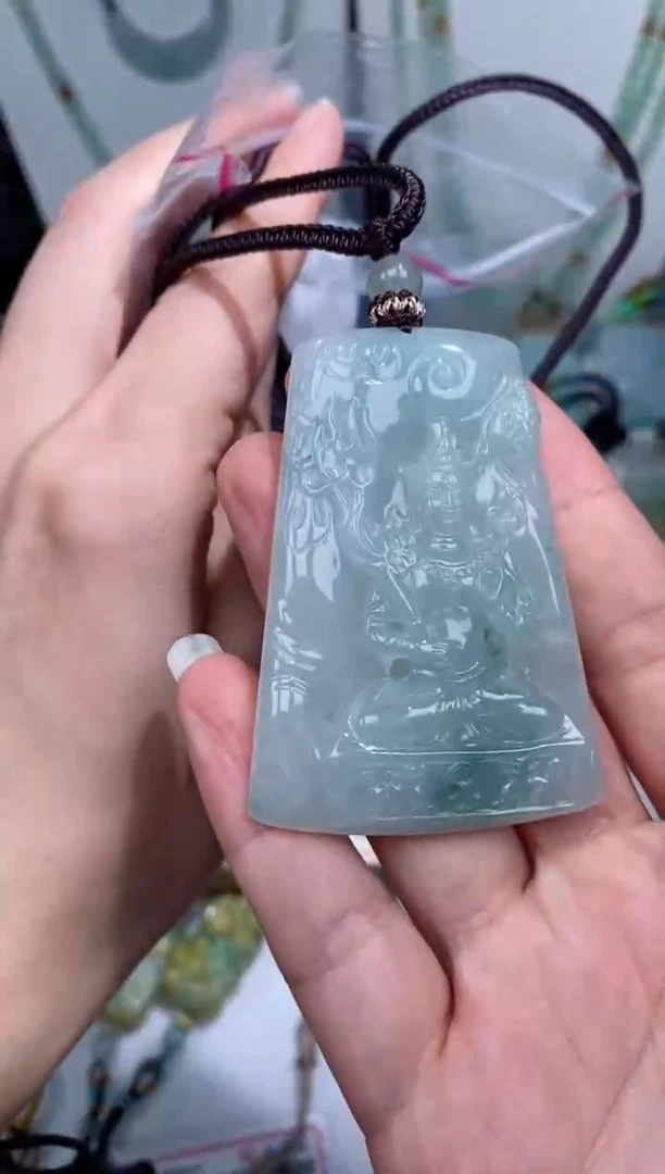【闪购商品】翡翠颈饰未镶嵌吊坠