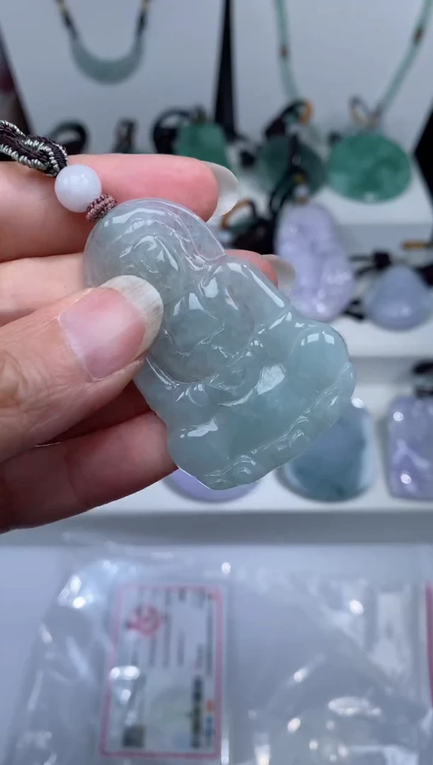 【闪购商品】翡翠颈饰未镶嵌吊坠