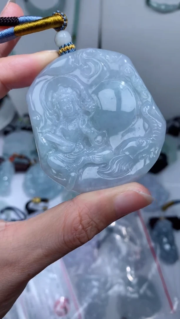 【闪购商品】翡翠颈饰未镶嵌吊坠