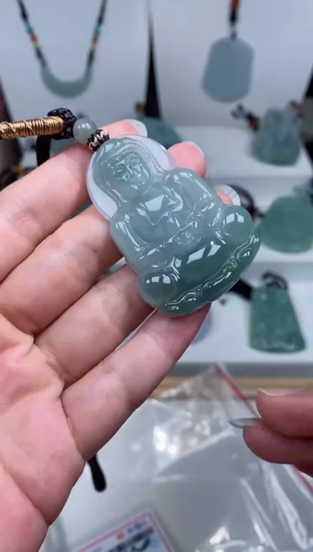 【闪购商品】翡翠颈饰未镶嵌吊坠