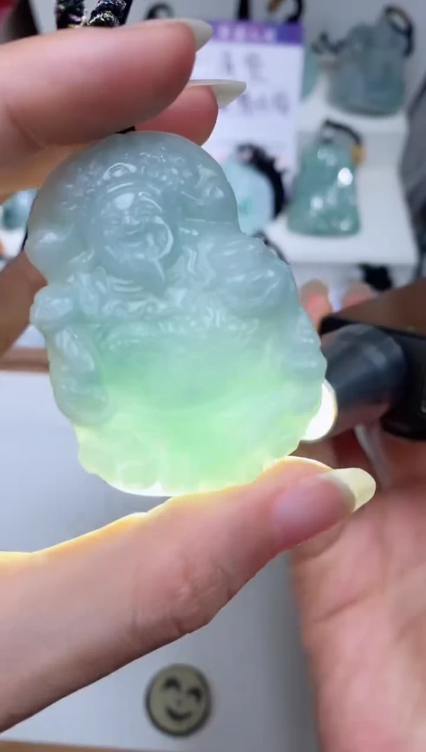 【闪购商品】翡翠颈饰未镶嵌吊坠