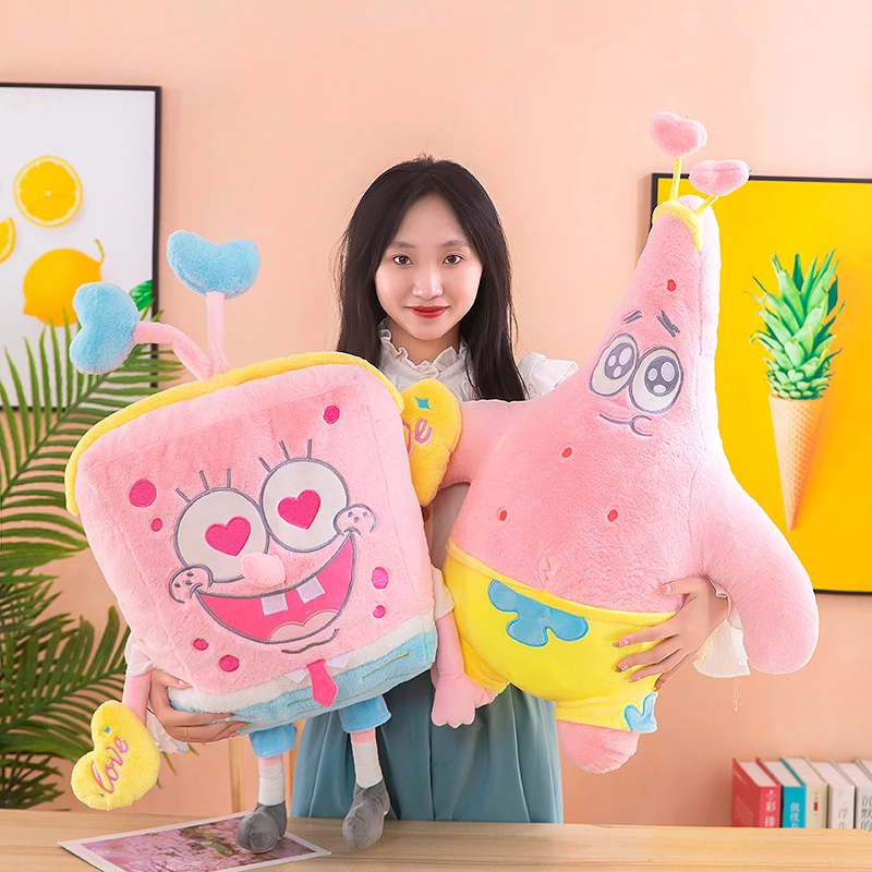 粉嫩海绵宝宝派大星玩偶睡觉草莓熊义乌儿童天鹅龙头老大可爱