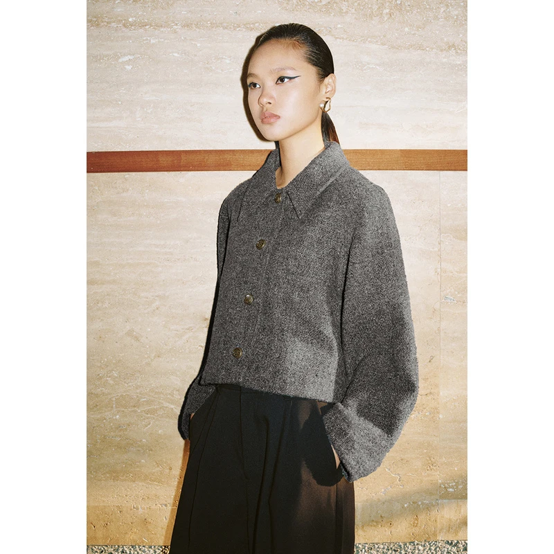 【UR魅力】UR秋冬新款女装高级质感插肩袖外套UWG140009