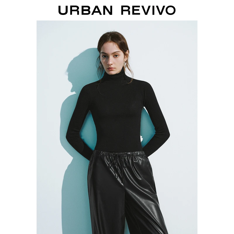 UR秋冬新款女装纯色打底修身立领长袖针织衫UWB940010