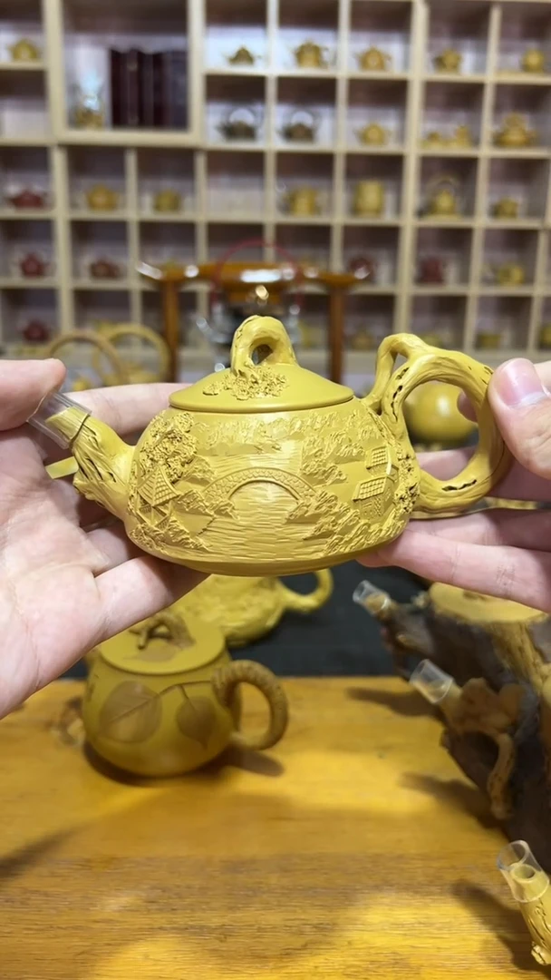 【闪购商品】紫砂壶山水人家石瓢壶