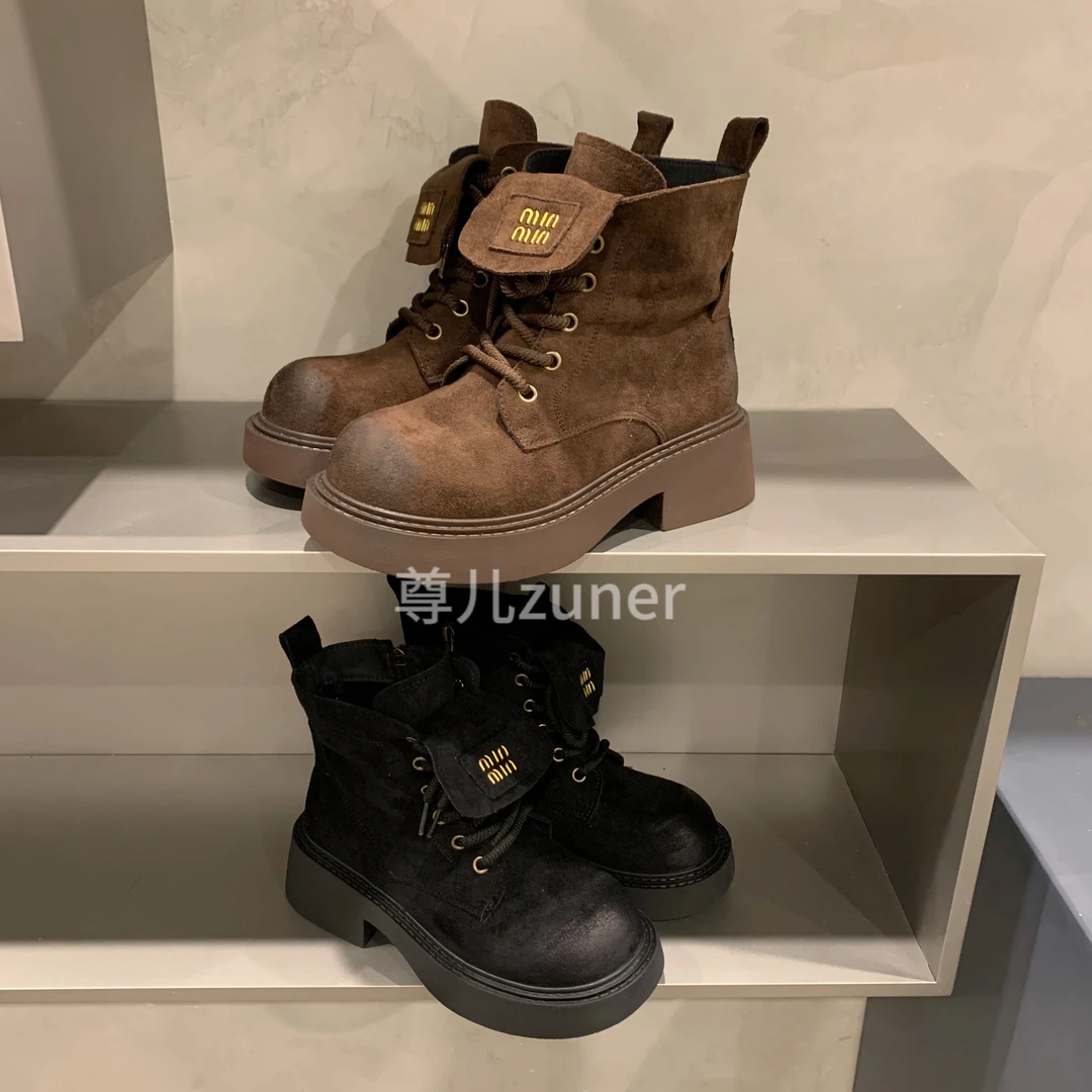 尊儿2024秋冬新款厚底马丁靴英伦风双面羊绒百搭休闲时尚圆头靴