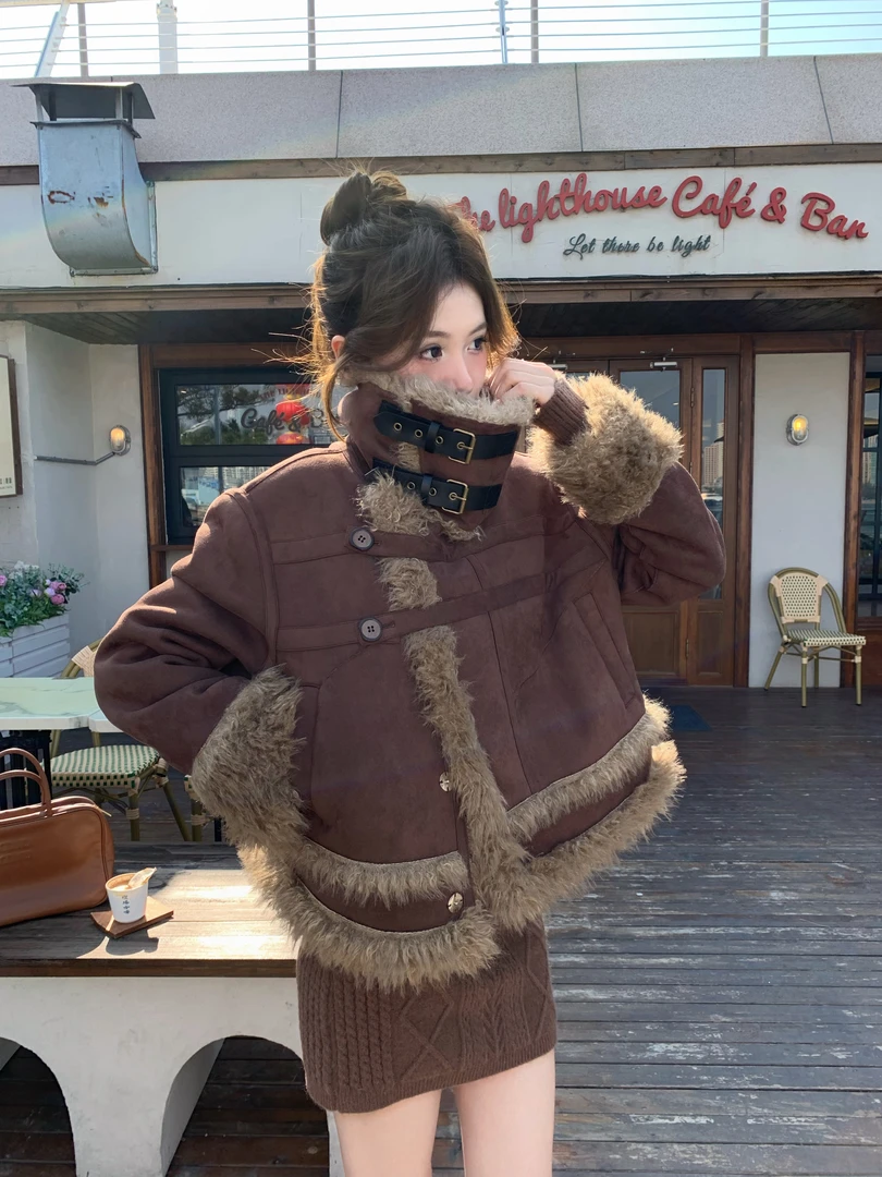 八盖pinky piggy 迷失西伯利 秋冬保暖复合外套女甜酷短上衣