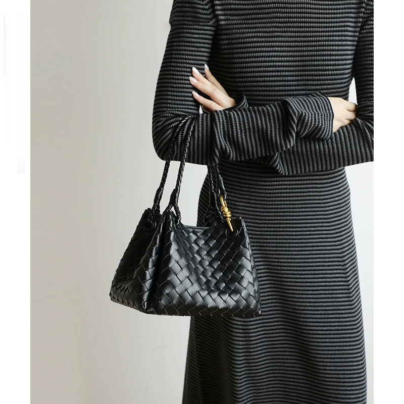 【蔷薇】2024新款编织包女真皮高级感手提单肩水桶包