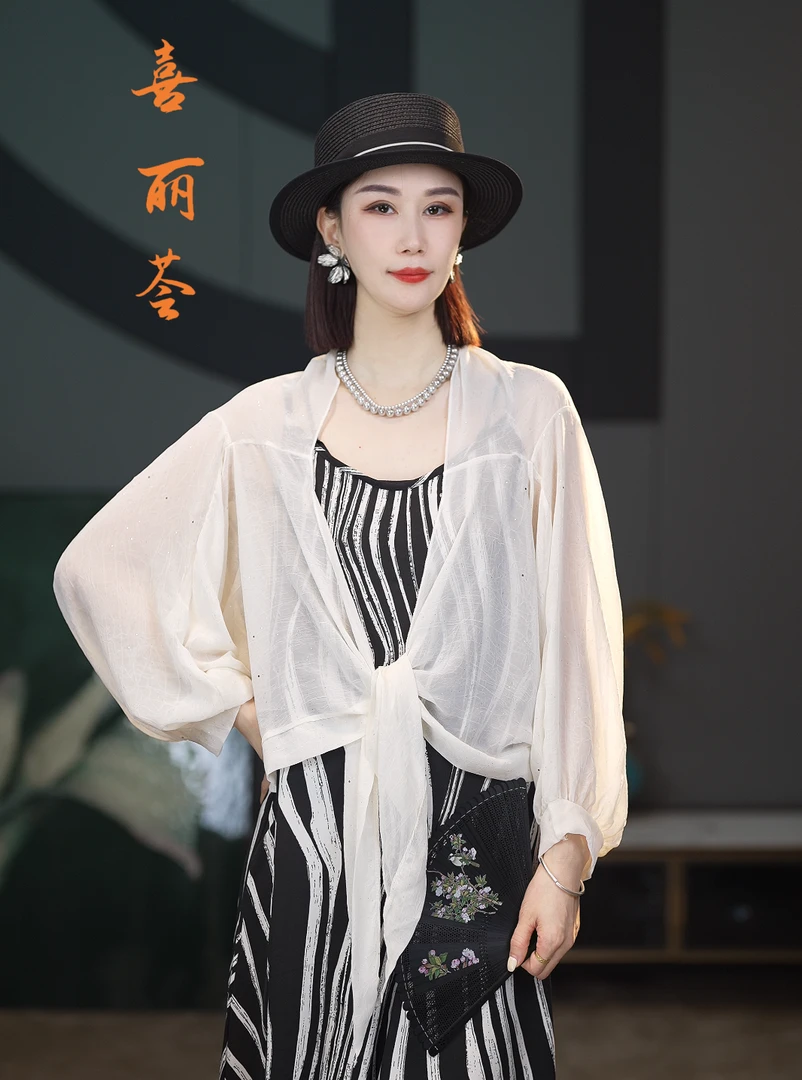 XILIHUI/喜丽荟春款设计款套头纯色显瘦中式宽松百搭减龄上衣200