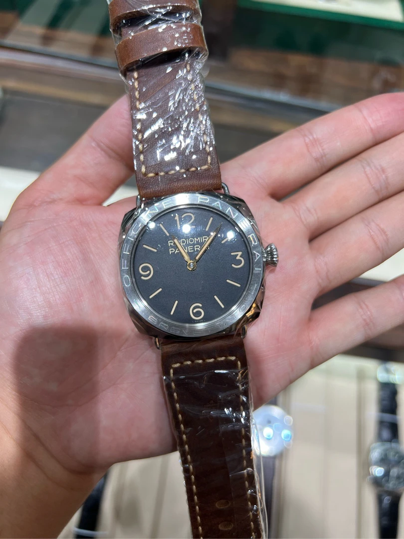全新未使用 Panerai/沛纳海 底盖反装表壳/限量1000/专柜75000