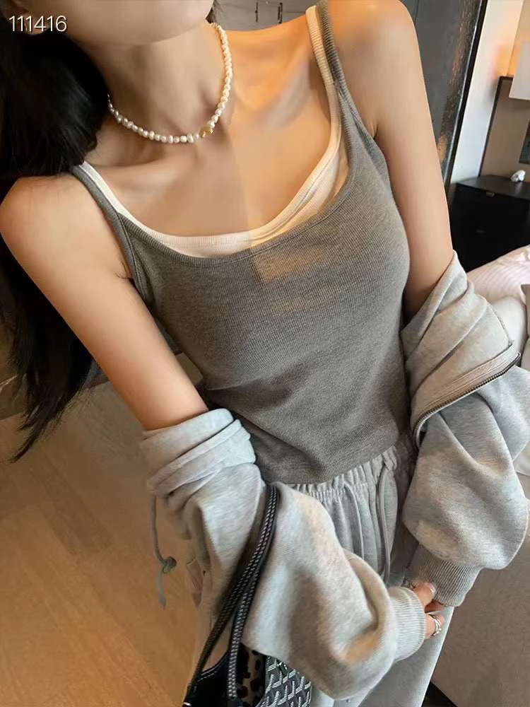 秋冬新款时尚气质假两件带胸垫设计感加绒小吊带背心女