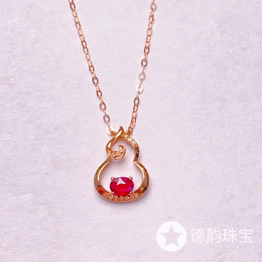 18K金镶嵌红宝石项链