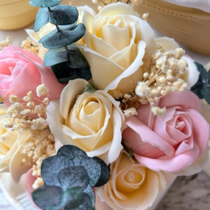 迷你小花束永生花玫瑰花香皂花干花礼物手捧花，送闺蜜朋友