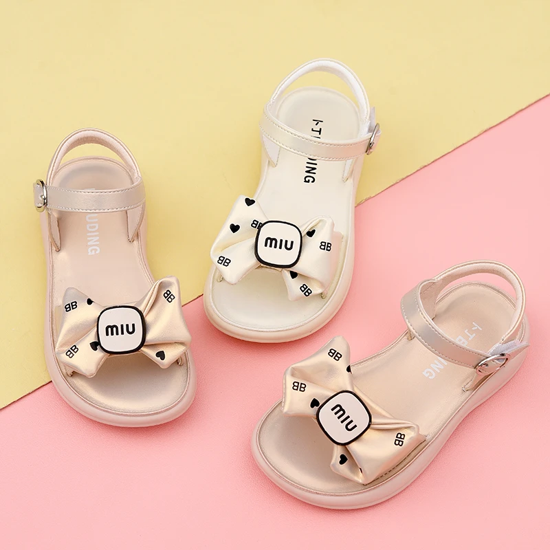 蜡比小星女童凉鞋2025夏季新款儿童鞋子女孩露趾公主鞋中小童童鞋