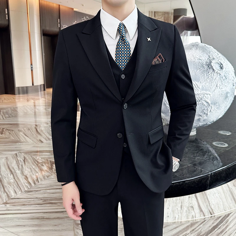 结婚礼服西服套装男戗脖领西装男套装商务休闲正装新郎三件套男