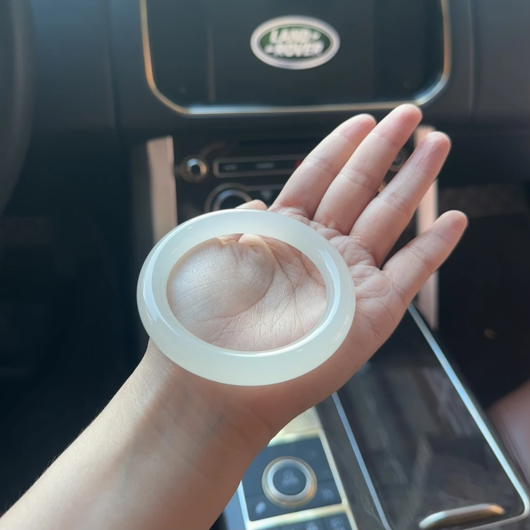 腕间不动产-天然和田玉白冰白胶猫全玉化野牛沟白玉手镯