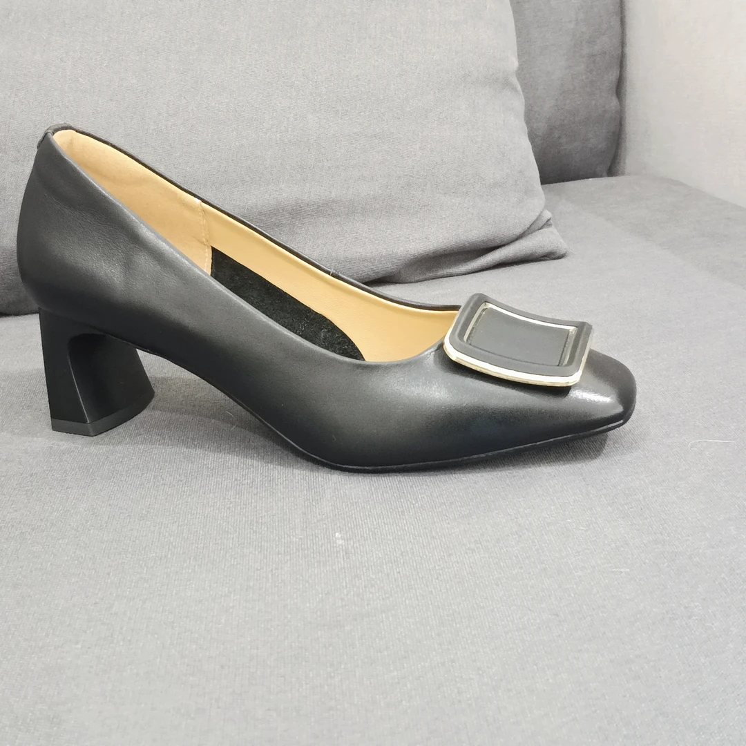 2024网络日记方扣粗跟鞋81613