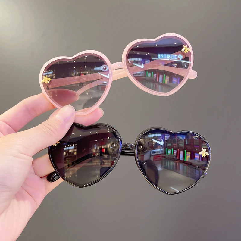 儿童太阳镜可爱超萌爱心框宝宝墨镜小女孩防紫外线萌娃眼镜D667