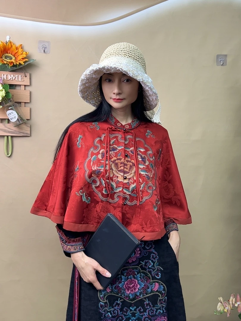 缎面民族风新中式古典高档高端国风通勤汉服刺绣大披肩