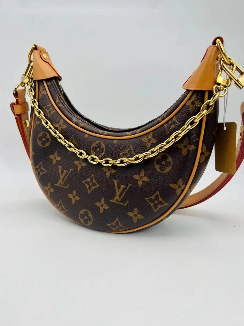 99新 LouisVuitton/路易威登 现代芯片款月亮包单肩包【卡神】