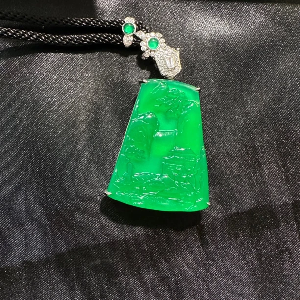 坠链均925银合成锆石 年底清货，仅限买断【D绿大号山水牌简镶项链】