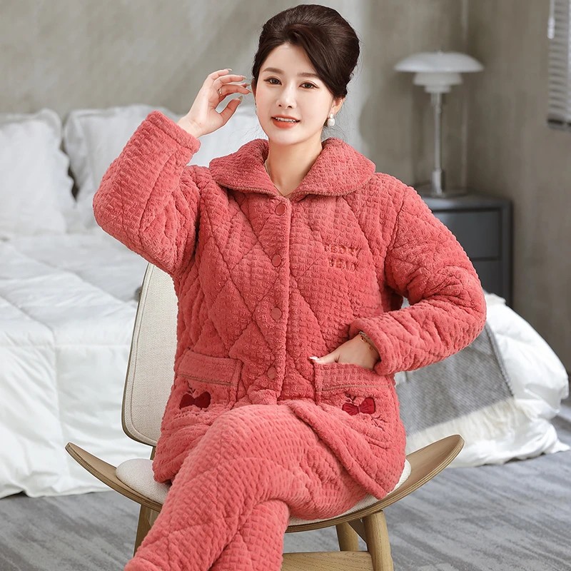中老年妈妈睡衣女冬季珊瑚绒三层夹棉袄加厚加绒保暖装套装家居服