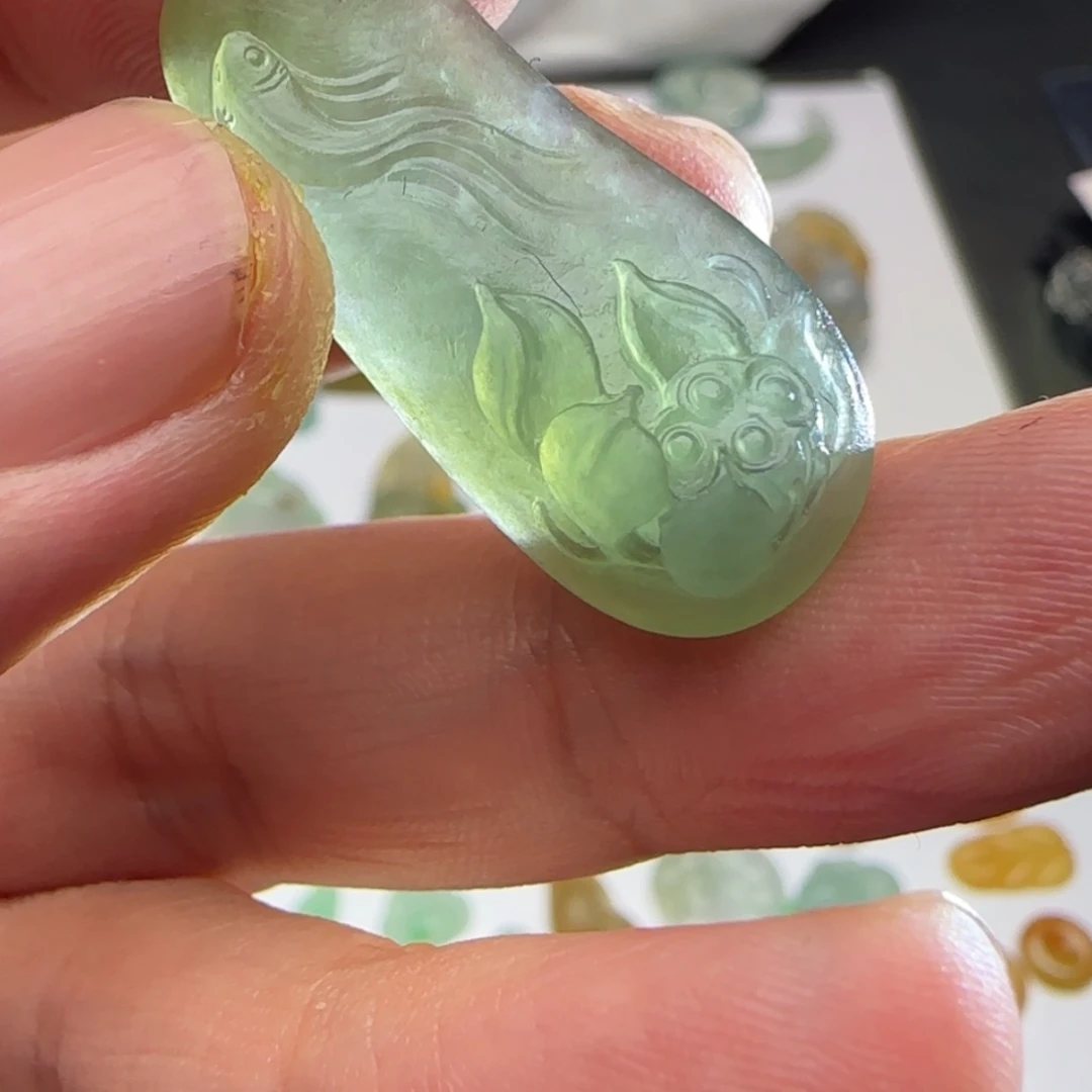 【闪购商品】定制翡翠未镶嵌s****n