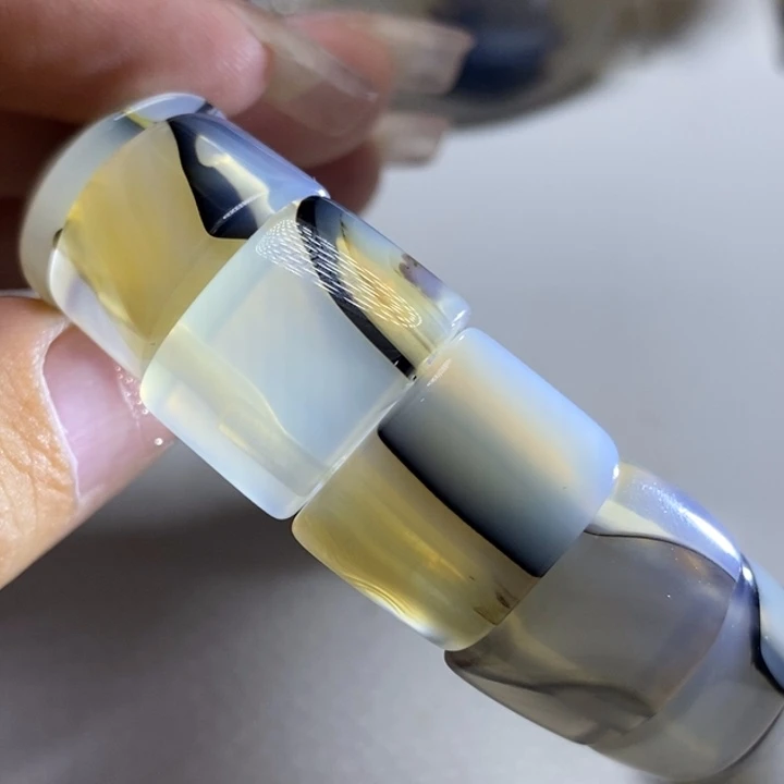 玛瑙/玉髓手链未镶嵌雪*