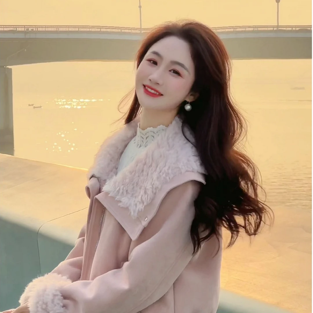 苏醒的乐园2024年冬季时尚气质保暖外套SXPC24073