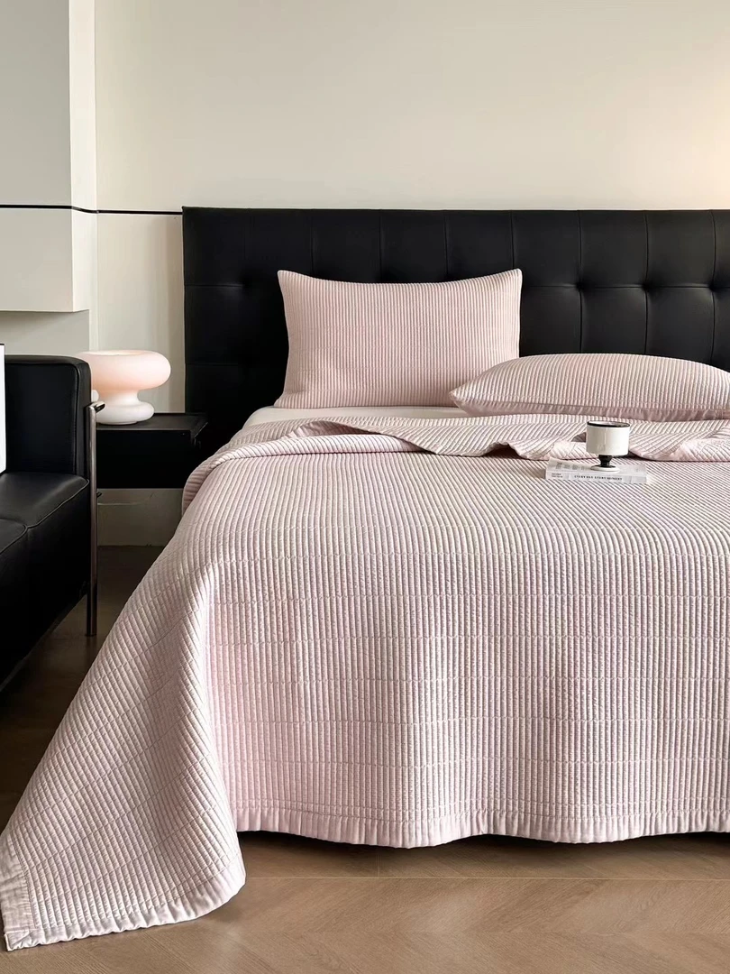 大鹅正品新款天丝棉床盖三件套轻奢加厚绗缝榻榻米床单可机洗床盖