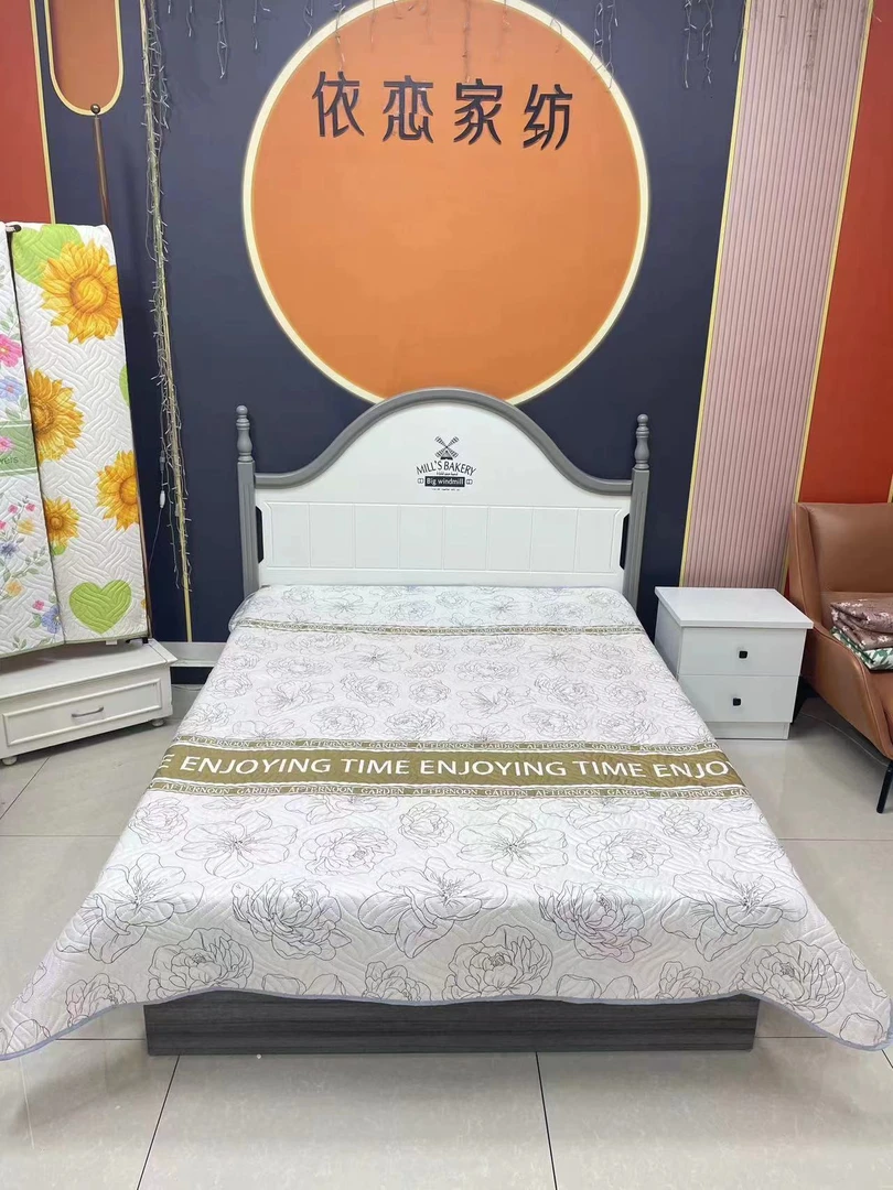 【源头厂家】爆款圆角2m*2.3m（±5CM）多功能防滑四季三层双面床盖