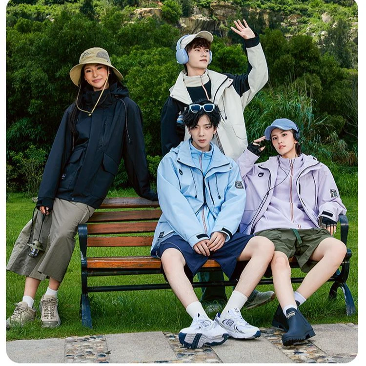 蕉下森林2024新款户外情侣登山服三合一休闲夹克防风防水秋冬F3