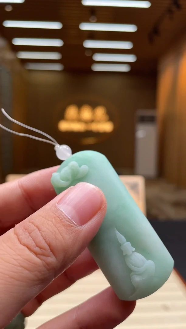 【闪购商品】定制翡翠未镶嵌小**282