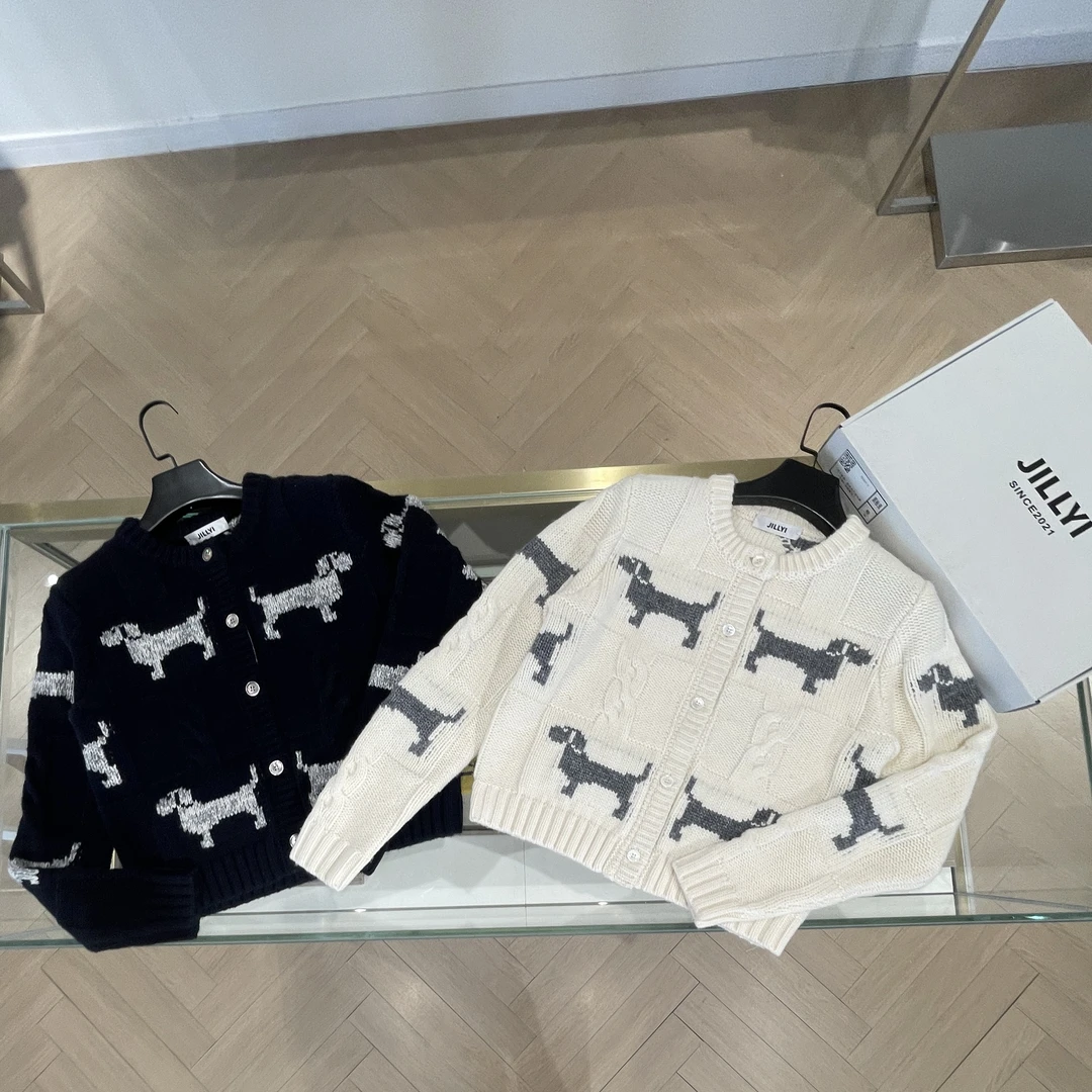 jillyi【狗狗限定】两色限定狗狗针织长袖毛衣提花冬款时尚圆领