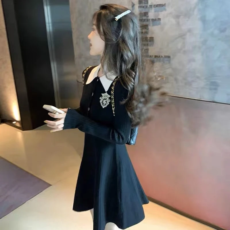 复古法式小个子a字针织连衣裙女秋冬新款学院风洋气气质长袖短裙