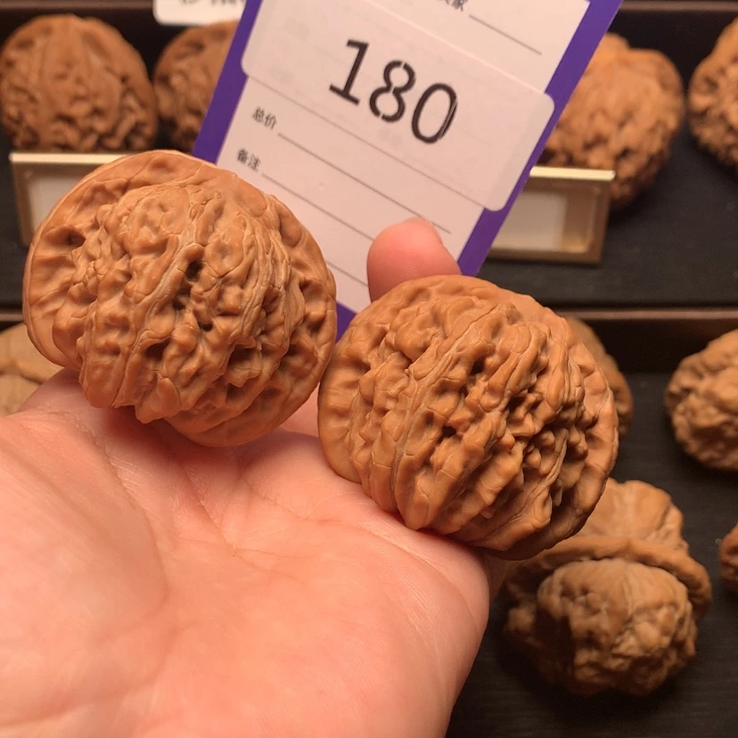【闪购商品】文玩核桃吊坠180号四座楼44