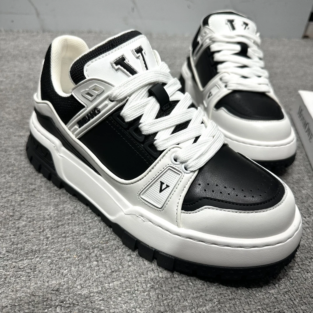 潮牌鞋子男士鞋子休闲板鞋舒适潮鞋低帮好穿舒服时尚透气真皮商务