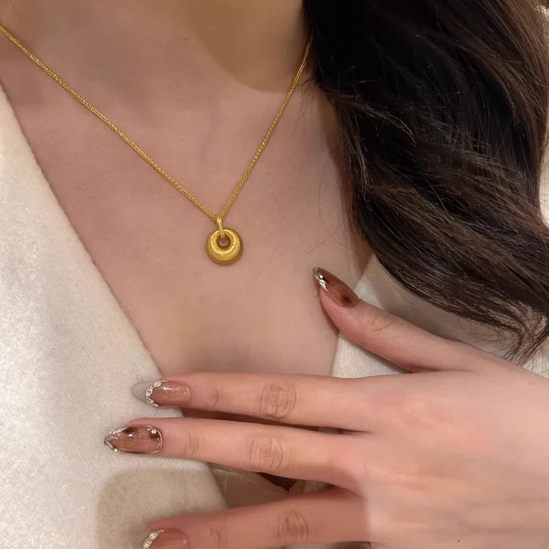 钛钢项链 小金坨项链女气质高级吊坠闺蜜锁骨链送女友礼物
