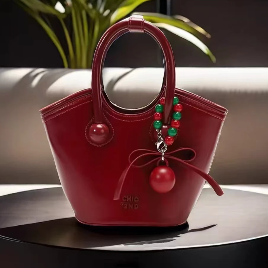 秋季实用轻奢时尚百搭女士纯手工轻奢时尚百搭女士包手提包红色