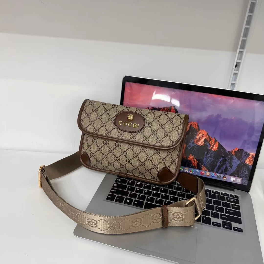 2024虎头包新款邮差时尚百搭经典单肩肩包虎头胸包虎头包包女款