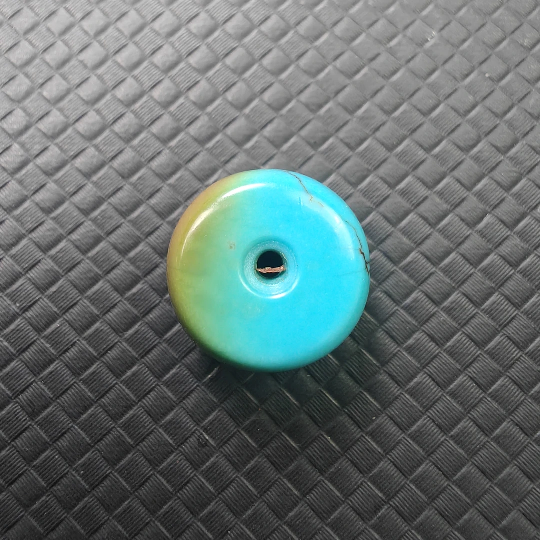 2412老绿松石佩珠一个